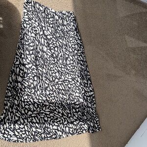 NIC + ZOE maxi skirt navy, black, copper and beige with fun print,